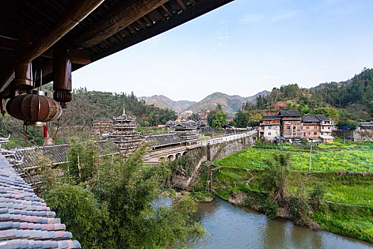 than tai du doan mien nam