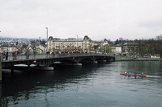 cau bach thu